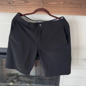 Callaway Gold Shorts